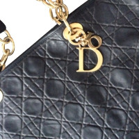 Christian Dior Shopping Bag aus Leder in Schwarz