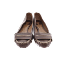 Chloé Slippers/Ballerinas Leather in Taupe