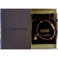 Louis Vuitton Bracelet en Cuir en Fuchsia