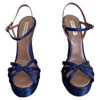 Tabitha Simmons Sandalen aus Seide in Blau