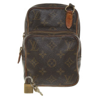 Louis Vuitton Umhängetasche aus Monogram Canvas