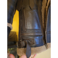 Balenciaga Jacke/Mantel aus Pelz in Braun