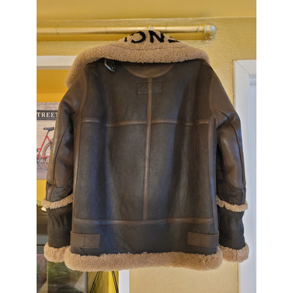 Balenciaga Jacket/Coat Fur in Brown