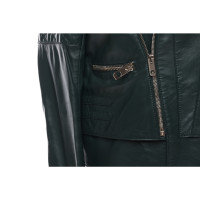 Balenciaga Jacke/Mantel aus Leder in Grün