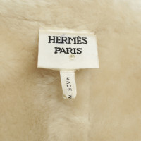 Hermès Lammfelljacke in Beige