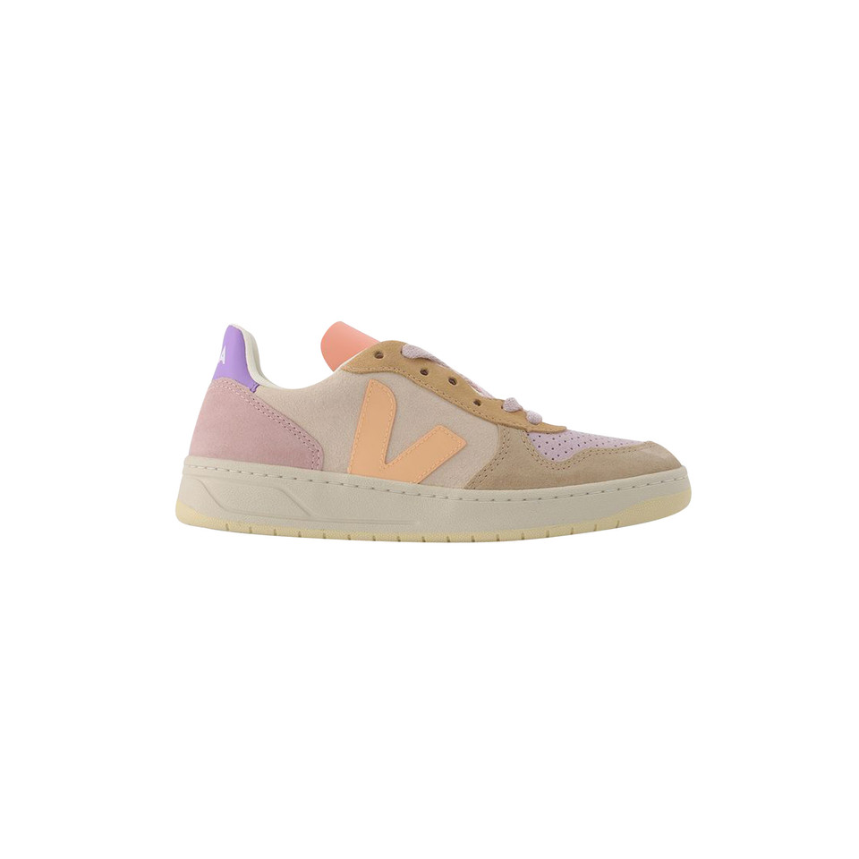 Veja Sneakers aus Leder