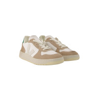 Veja Sneakers aus Leder