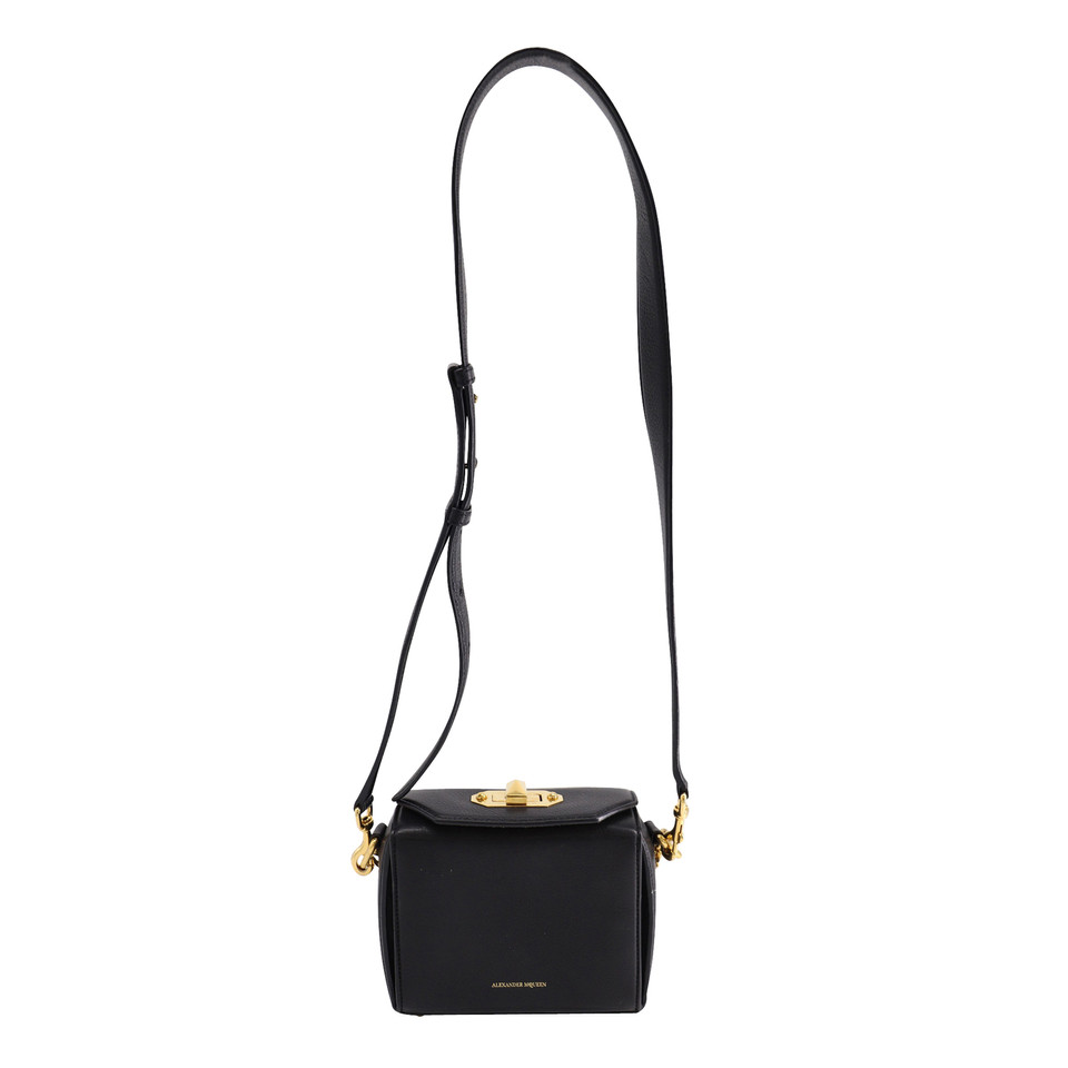 Alexander McQueen Box Bag 16 Leather in Black