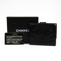 Chanel Täschchen/Portemonnaie aus Leder in Schwarz