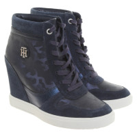 Tommy Hilfiger Sneakers in Blauw