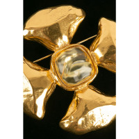 Yves Saint Laurent Broche in Goud