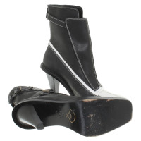 Karl Lagerfeld Leather Bootees