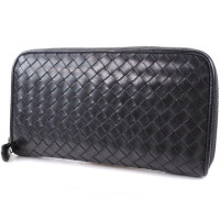 Bottega Veneta Zip Around Wallet in Nero