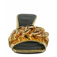 Versace Slippers/Ballerinas Leather in Gold