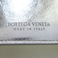 Bottega Veneta Täschchen/Portemonnaie aus Leder in Silbern