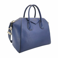 Givenchy Antigona Leather in Blue