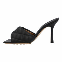 Bottega Veneta Slippers/Ballerinas Leather in Black