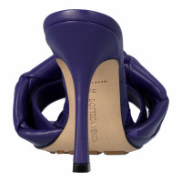 Bottega Veneta Slippers/Ballerinas Leather in Violet