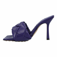 Bottega Veneta Slippers/Ballerinas Leather in Violet