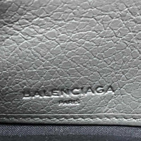 Balenciaga Classic aus Leder in Grau