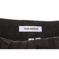 Good American Jeans in Grey