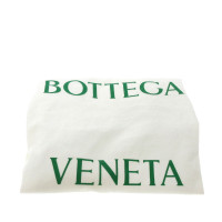 Bottega Veneta Mini Pouch 22cm en Cuir en Marron