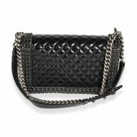 Chanel Boy Bag aus Leder in Schwarz