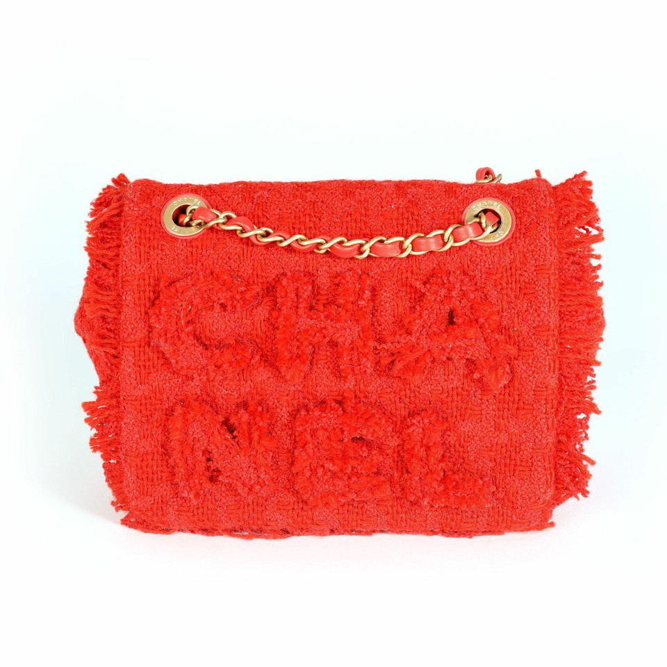 Chanel Shoulder bag in Red