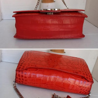 Givenchy HDG Hobo Bag aus Leder in Rot