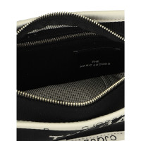 Marc Jacobs Reisetasche aus Canvas in Schwarz