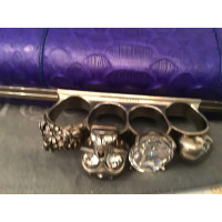 Alexander McQueen Four Rings Leer in Violet