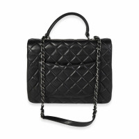 Chanel Flap Bag Top Handle aus Leder in Schwarz