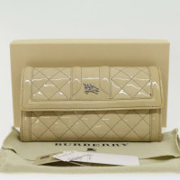 Burberry Bag/Purse Patent leather in Beige