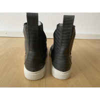 Lanvin Sneakers aus Leder in Schwarz