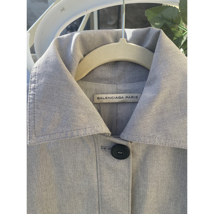 Balenciaga Jacke/Mantel aus Baumwolle in Grau