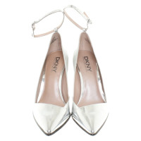 Dkny pumps in silver color