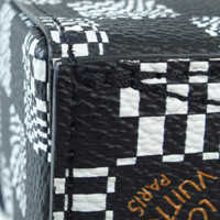 Louis Vuitton Soft Trunk Canvas in Zwart