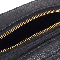 Louis Vuitton Saintonge Leather in Black