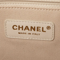 Chanel Deauville Medium Tote in Wit