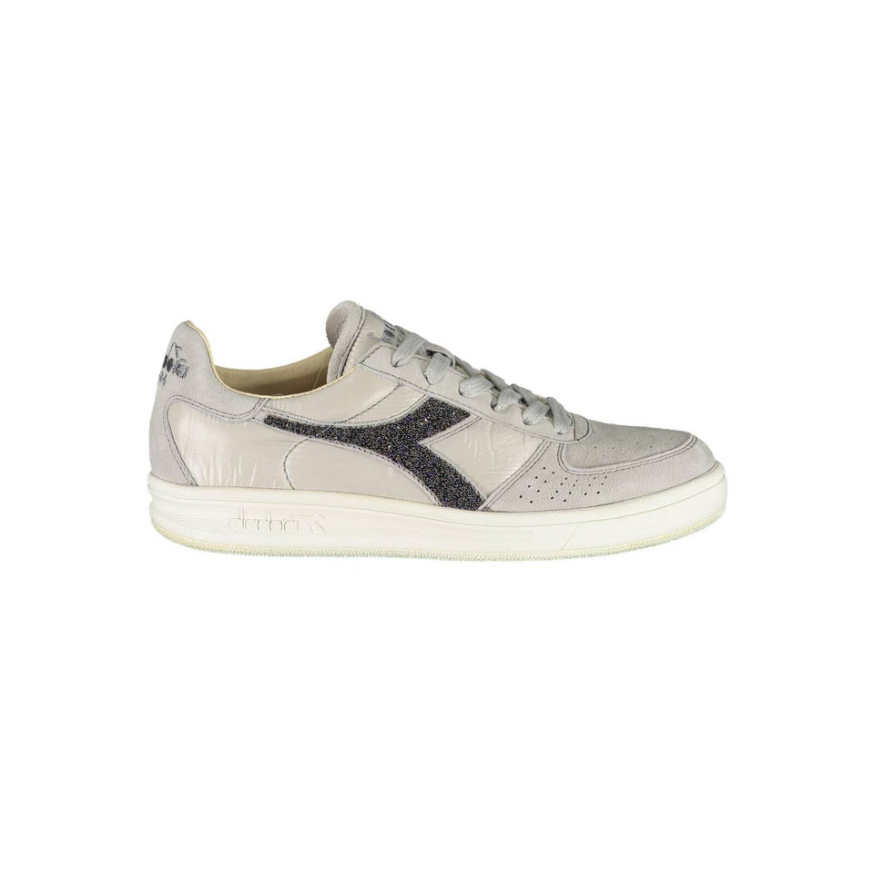 Diadora Sneakers in Grau