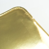 Chloé Clutch Bag Patent leather in Gold