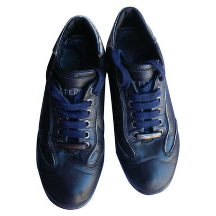 Gianfranco Ferré Sneakers aus Leder in Blau