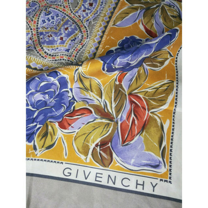 Givenchy Echarpe/Foulard en Soie