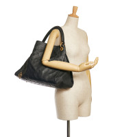 Louis Vuitton Artsy MM Monogram Empreinte Leer in Zwart