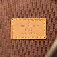 Louis Vuitton Pochette Gange Canvas in Bruin