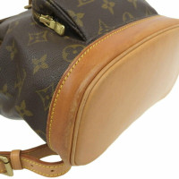 Louis Vuitton Montsouris Canvas in Bruin