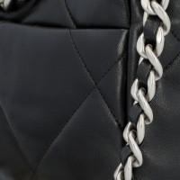Chanel 19 Bag aus Leder in Schwarz