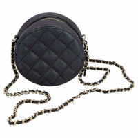 Chanel Round as Earth Crossbody Bag Leer in Zwart