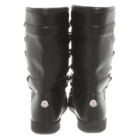 Moncler Stiefeletten in Schwarz