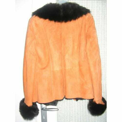 Armani Jacket/Coat Fur in Orange